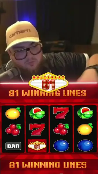 Кадр рекламы Multi 81 Wheel
