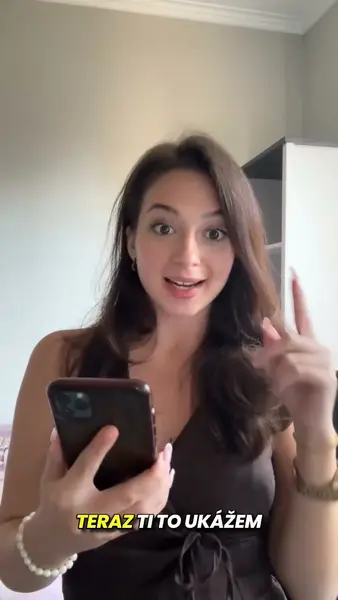 Кадр рекламы Detweiler Kenzie Madelyn