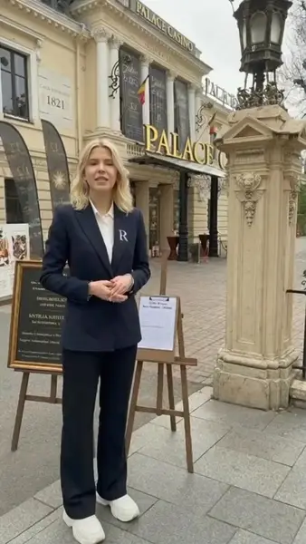 Кадр рекламы Florina Greceanu