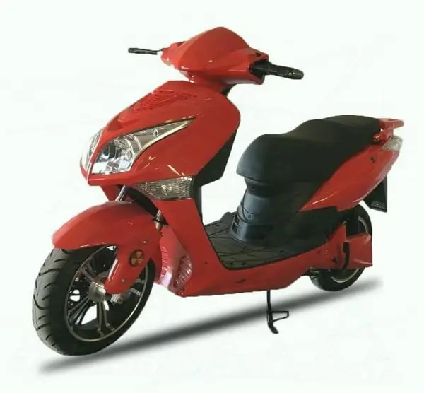 Кадр рекламы McNulty LeNoir Lexi