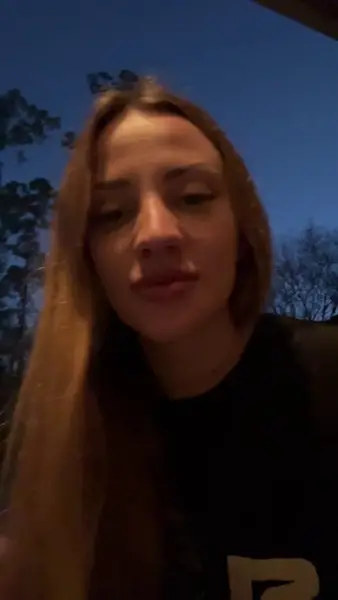 Кадр рекламы Chicken Flow
