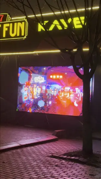 Кадр рекламы Winslot