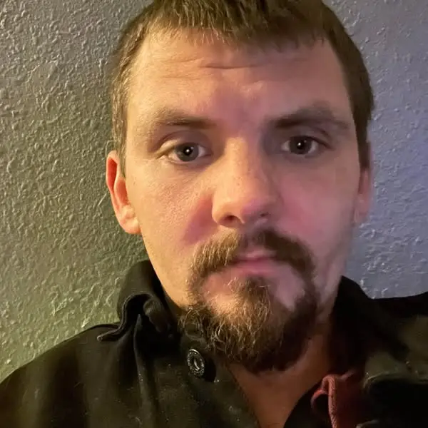 Кадр рекламы Alessandro Ricci
