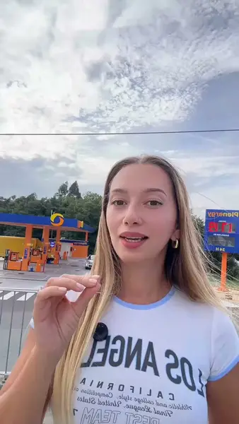 Кадр рекламы Elodie Martin
