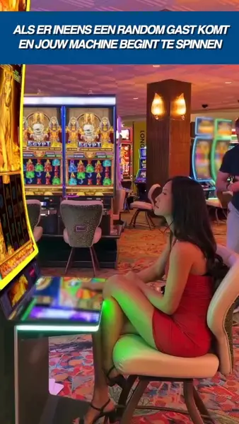 Кадр рекламы Online slots