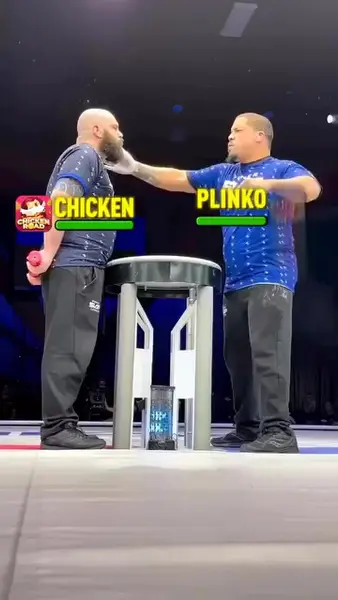 Кадр рекламы Chiken Road