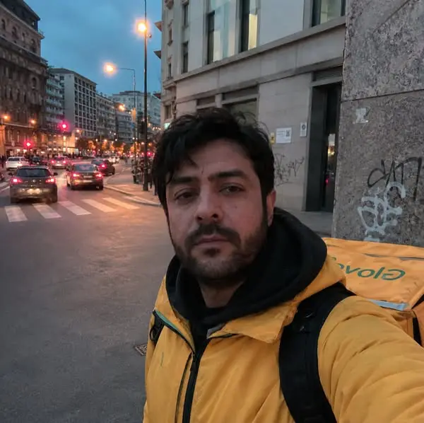 Кадр рекламы Faisal Alawi