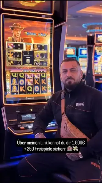 Кадр рекламы Slot Vertex