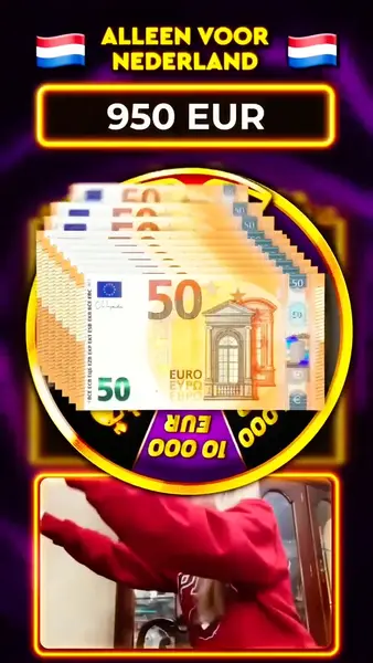 Кадр рекламы Royal Slot