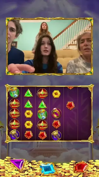 Кадр рекламы Lucky Slots
