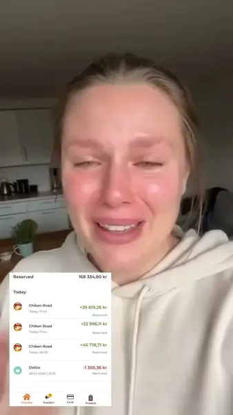 Кадр рекламы Selfassured Humongous