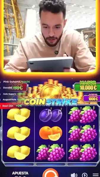 Кадр рекламы Online Games