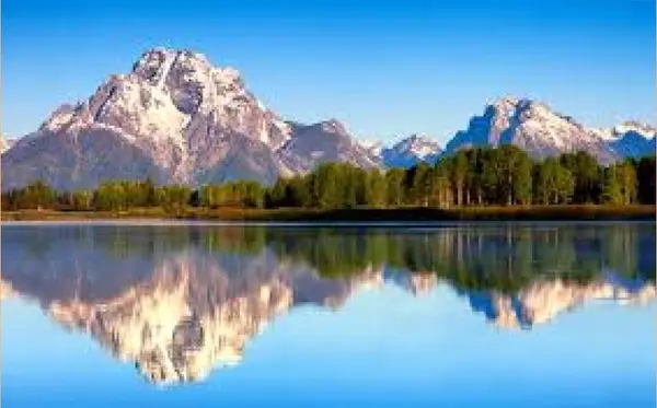 Кадр рекламы Giao Di