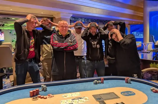 Кадр рекламы Poker Pub