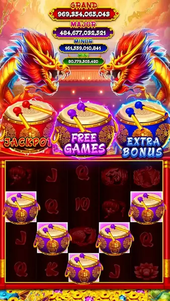 Кадр рекламы Royal Joker