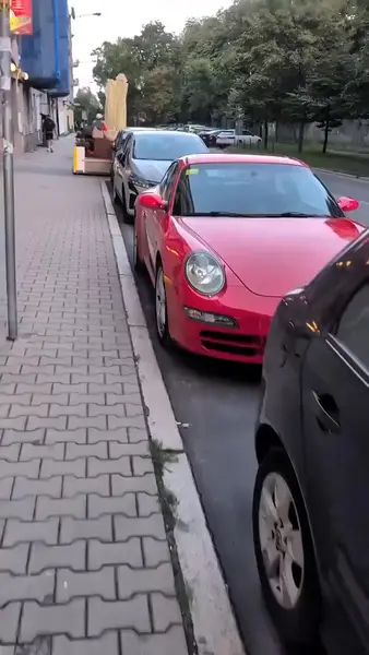Кадр рекламы Mss