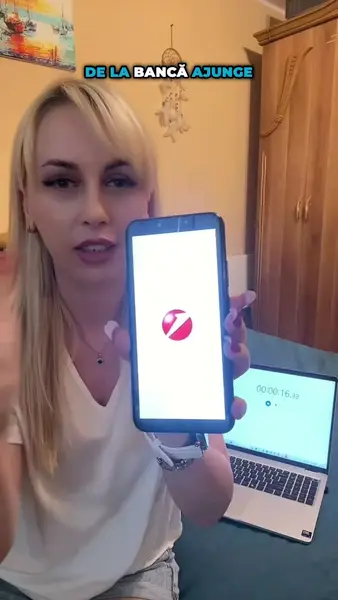 Кадр рекламы Balback Rivera Paige