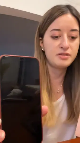 Кадр рекламы Abby Katie Navarro