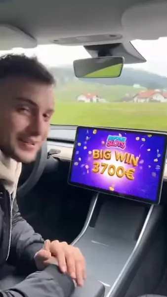Кадр рекламы Jackpot Stories