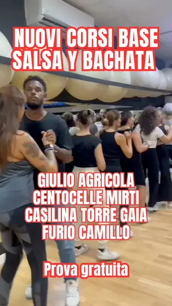 Кадр рекламы Social Dance Roma