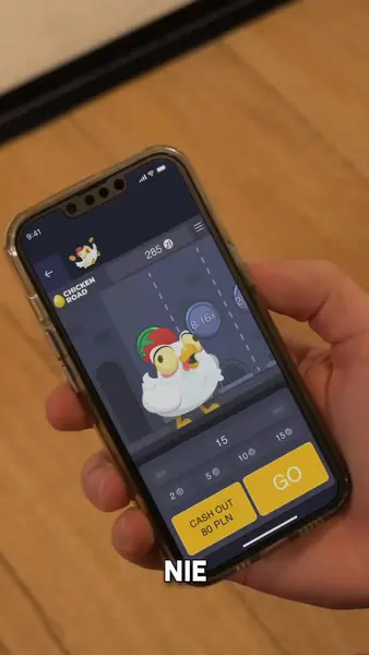 Кадр рекламы Iсе Win