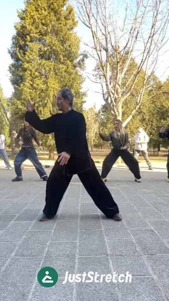 Кадр рекламы JustStretch