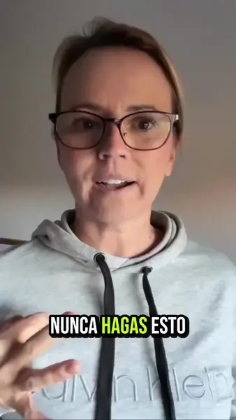 Кадр рекламы Jilly Gracet Ryan